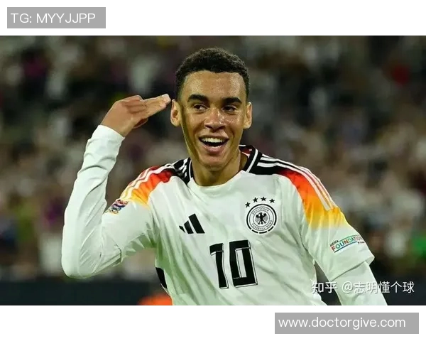 德国足球历史上最具狠劲与实力的球星是谁他如何征服赛场